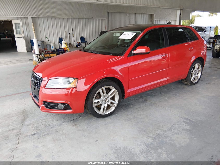 2012 AUDI A3 2.0T PREMIUM · Фото 2