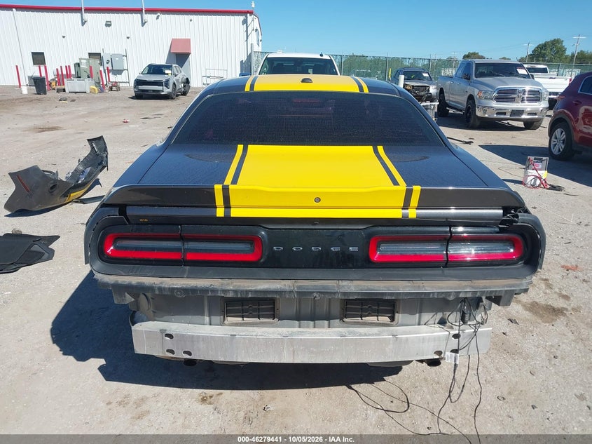 DODGE CHALLENGER - zdjęcie 17