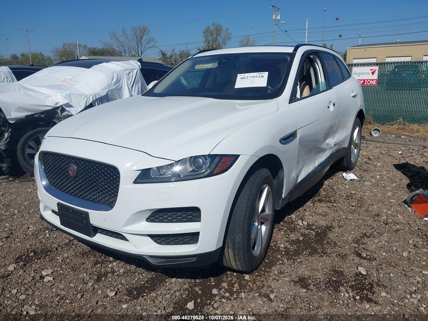 JAGUAR F-PACE - zdjęcie 13