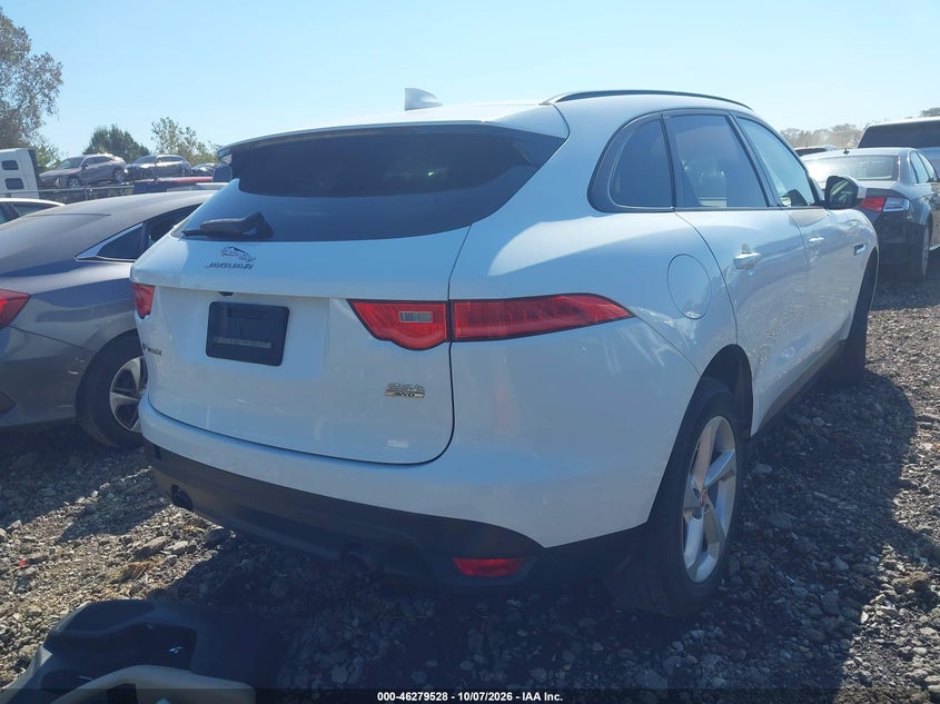 JAGUAR F-PACE - zdjęcie 17