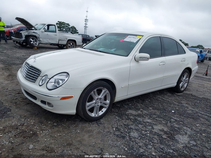 2006 Mercedes-Benz E 350, Left Side, IAAI, VIN WDBUF56J16A899272 — photo 2