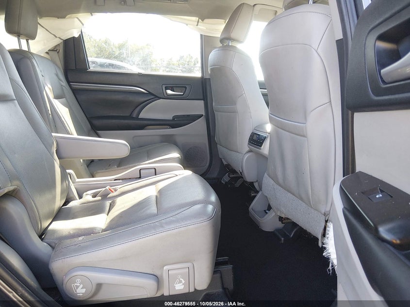 TOYOTA HIGHLANDER HYBRID 2019 VIN 5TDDGRFH8KS053995