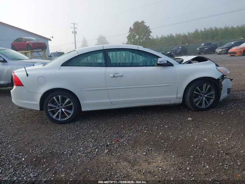 2012 VOLVO C70 T5 · Фото 13