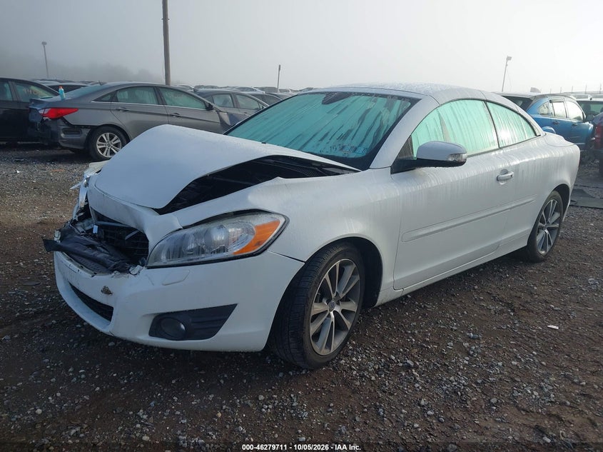 2012 VOLVO C70 T5 · Фото 2