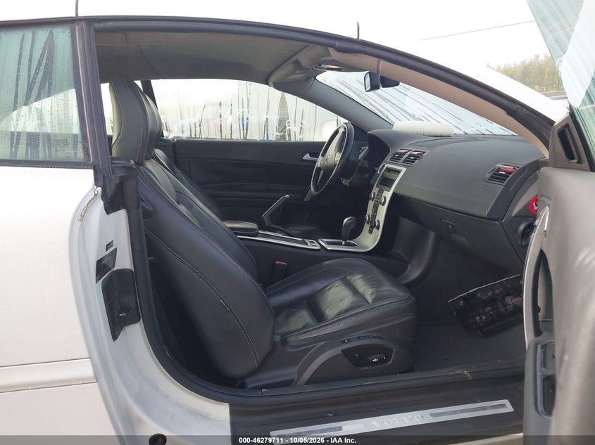 2012 VOLVO C70 T5 · Фото 5