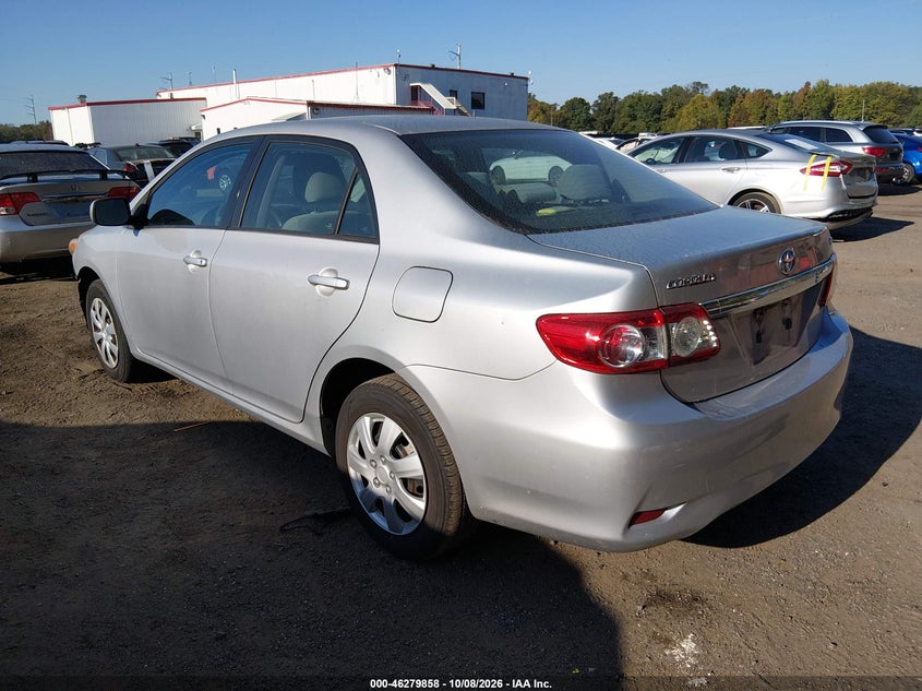 Vin: 2t1bu4ee4bc663976, lot: 46780004, toyota corolla le 20113