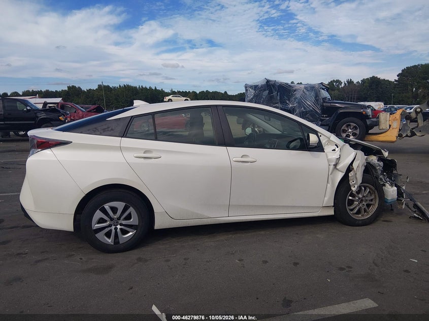 TOYOTA PRIUS - zdjęcie 13