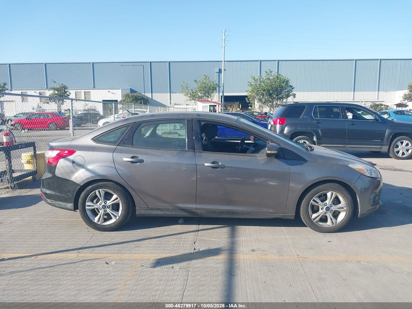 2014 FORD FOCUS SE · Фото 13