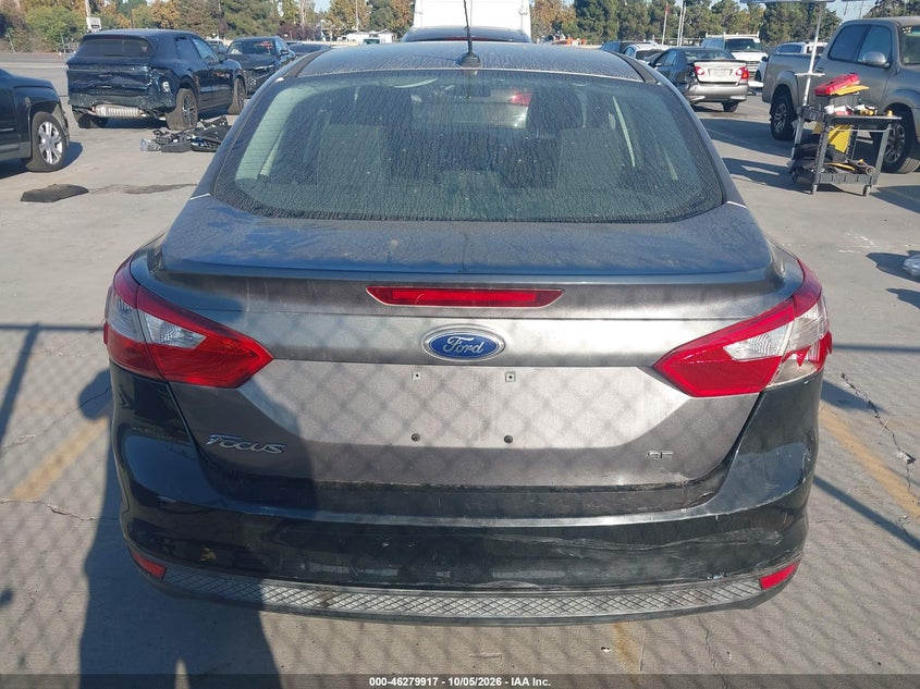 2014 FORD FOCUS SE · Фото 16