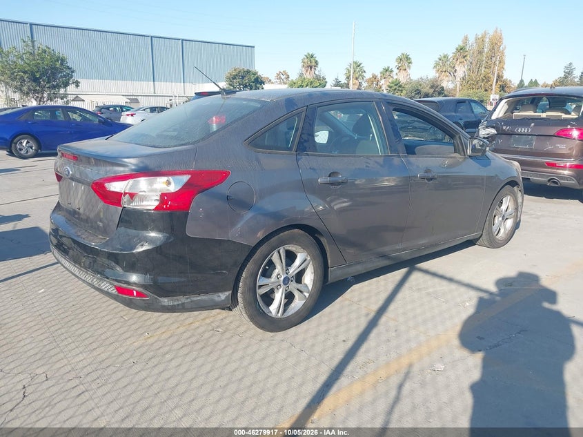 2014 FORD FOCUS SE · Фото 4