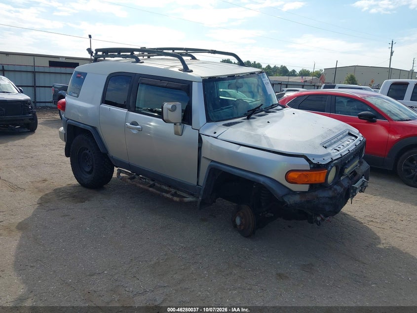 2007 TOYOTA FJ CRUISER