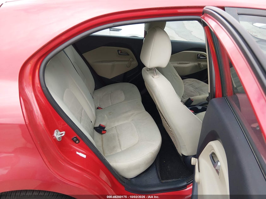 Фото 8 - KIA RIO5