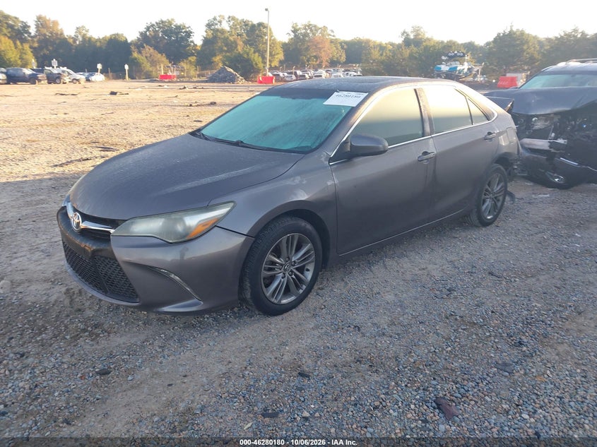 TOYOTA CAMRY - zdjęcie 2