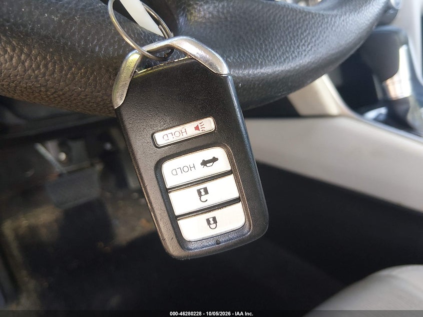 2018 HONDA ACCORD LX · Photo 11
