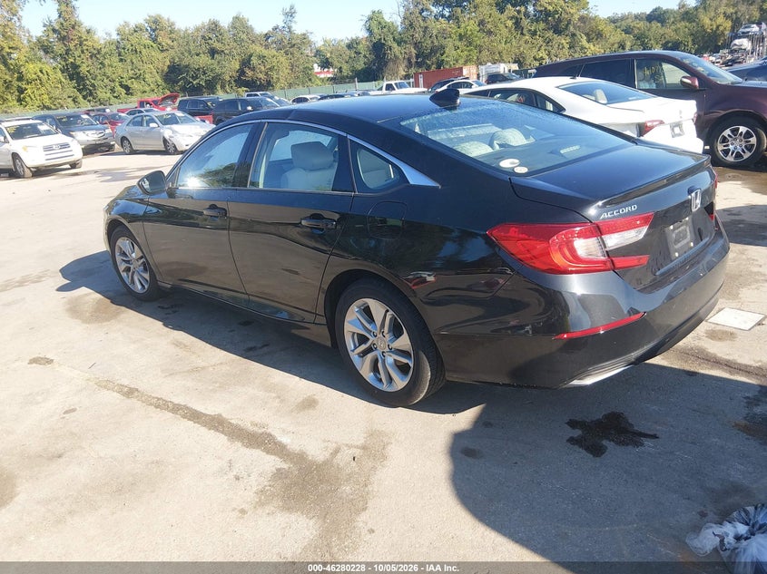 2018 HONDA ACCORD LX · Photo 3