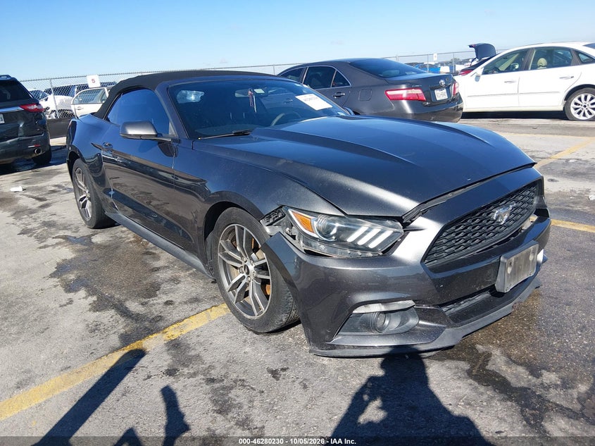 FORD MUSTANG - zdjęcie 1