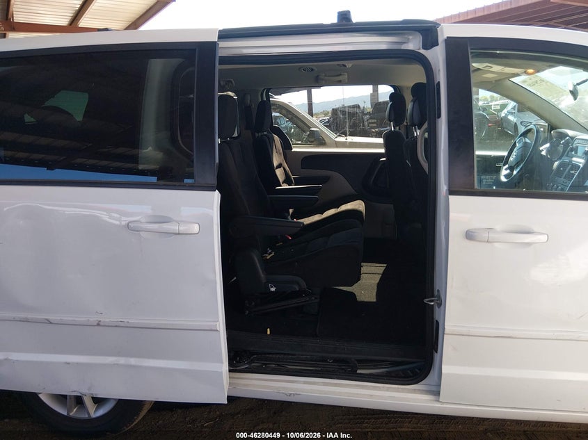 Фото 8 - DODGE GRAND CARAVAN