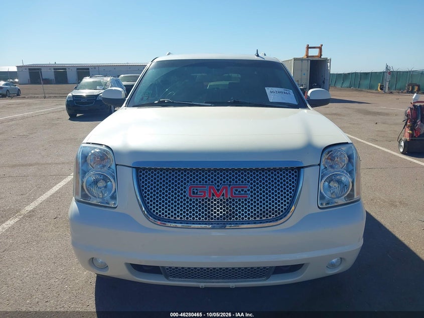 Фото 12 - GMC YUKON XL 1500