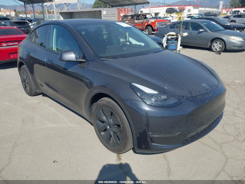 Vin: 7saygded3rf156178, lot: 46780666, tesla model y long range single motor rear-wheel drive/rwd 2024 img_1