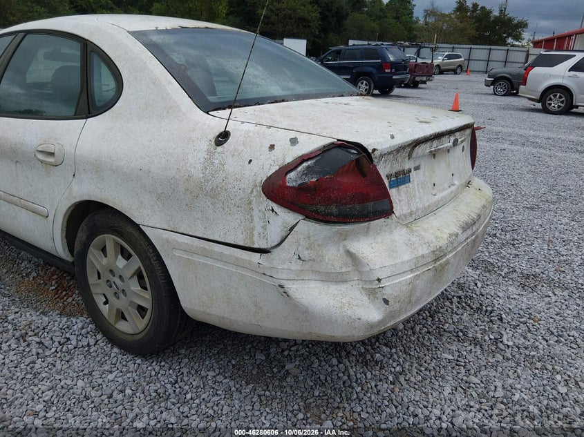 FORD TAURUS 2005 VIN 1FAFP53U05A260875
