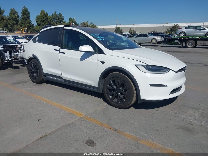 Vin: 7saxcde51nf351772, lot: 46780754, tesla model x dual motor all-wheel drive/plaid tri motor all-wheel drive 2022 img_1