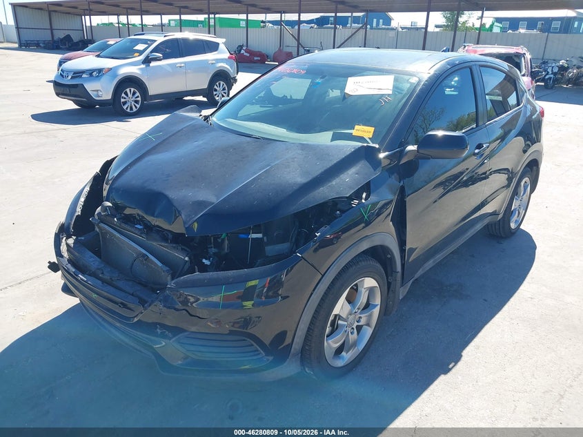 2022 Honda Hr-V 2Wd Lx, Front End, IAAI, VIN 3CZRU5H3XNM707998 — photo 2