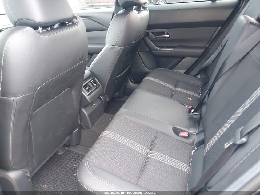 MAZDA CX-50 - zdjęcie 8