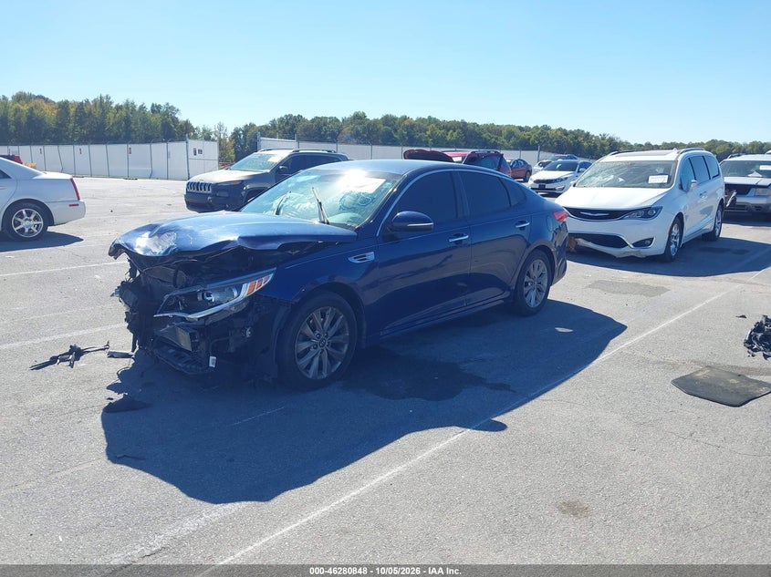 Vin: 5xxgt4l37gg035873, lot: 46780994, kia optima lx 20162