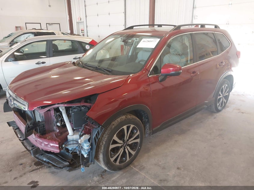 2019 Subaru Forester Limited, Front End, IAAI, VIN JF2SKAUC8KH559010 — photo 2