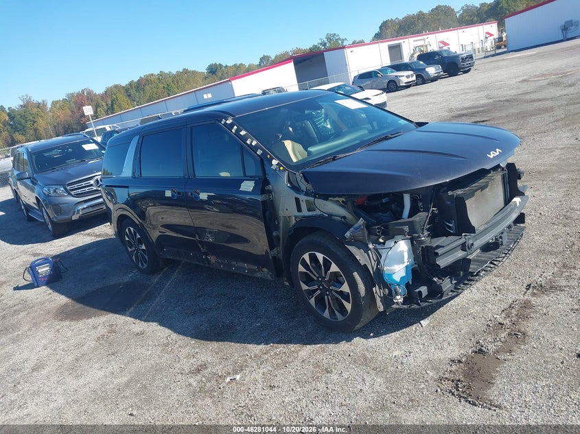 2024 KIA CARNIVAL MPV EX · Photo 13