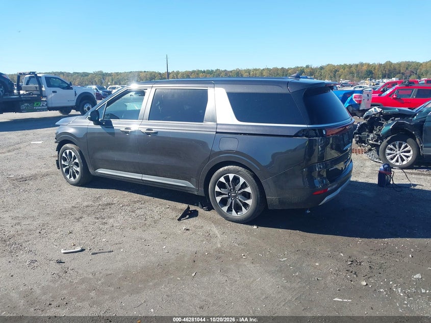 2024 KIA CARNIVAL MPV EX · Photo 14