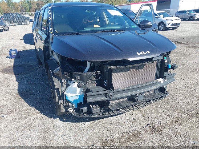 2024 KIA CARNIVAL MPV EX · Photo 6