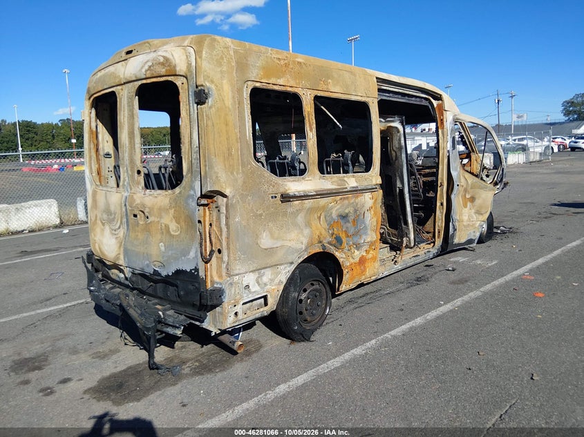 Vin: 1fbax2c87nka17424, lot: 46781212, ford transit-350 passenger van xl 20224