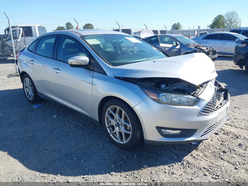 Vin: 1fadp3f27fl299538, lot: 46781284, ford focus se 20151
