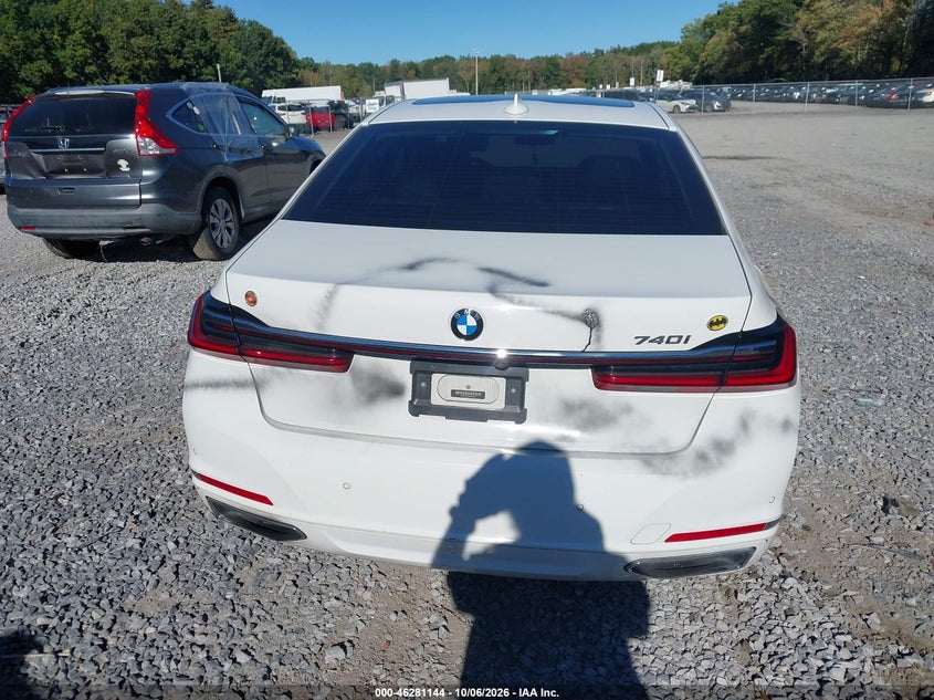 BMW 740I - zdjęcie 16