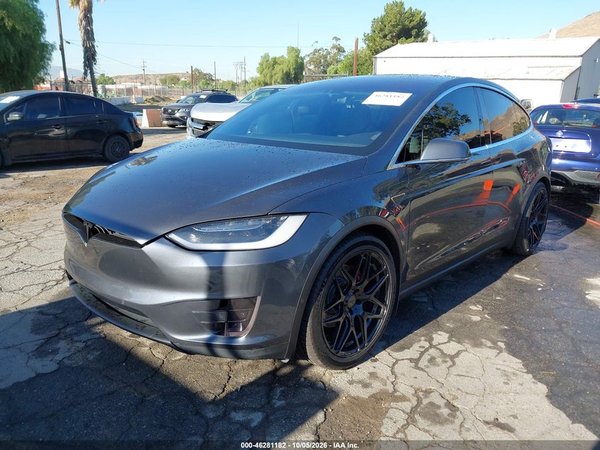 Vin: 5yjxcbe24gf007881, lot: 46781328, tesla model x 60d/70d/75d/90d/p100d 20162