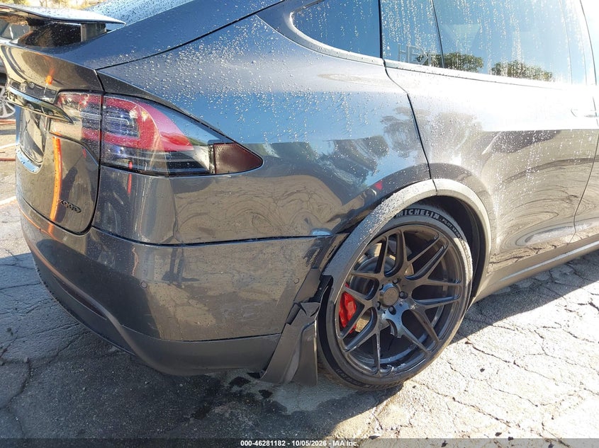 TESLA MODEL X - zdjęcie 6