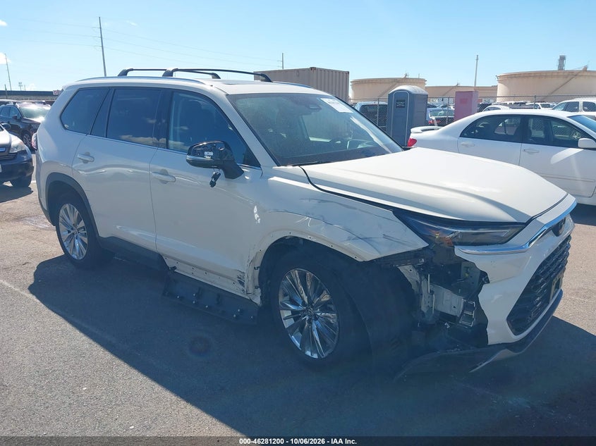 Vin: 5tdaaab55rs032470, lot: 46781346, toyota grand highlander platinum 2024 img_1