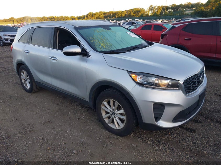 Vin: 5xypgda3xkg552645, lot: 46781634, kia sorento 2.4l lx 2019 img_1