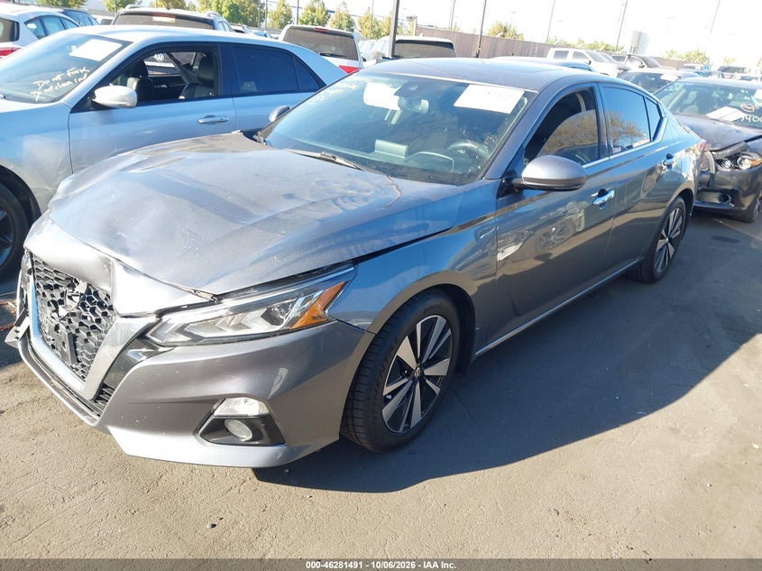 Vin: 1n4bl4dvxlc258256, lot: 46781637, nissan altima sv fwd 20202