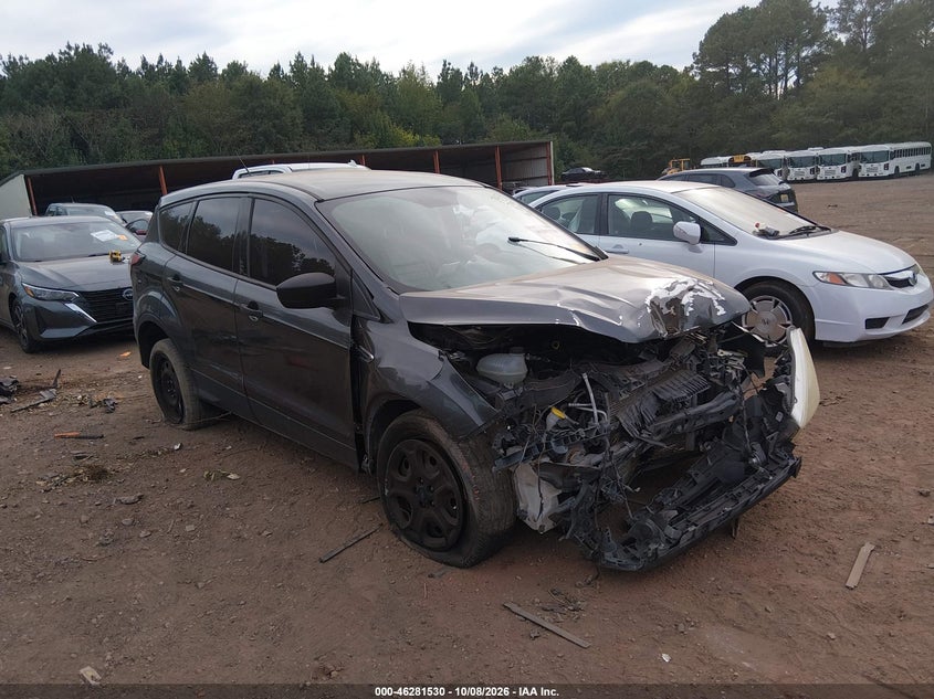 Vin: 1fmcu0f73hue07431, lot: 46781675, ford escape s 2017 img_1