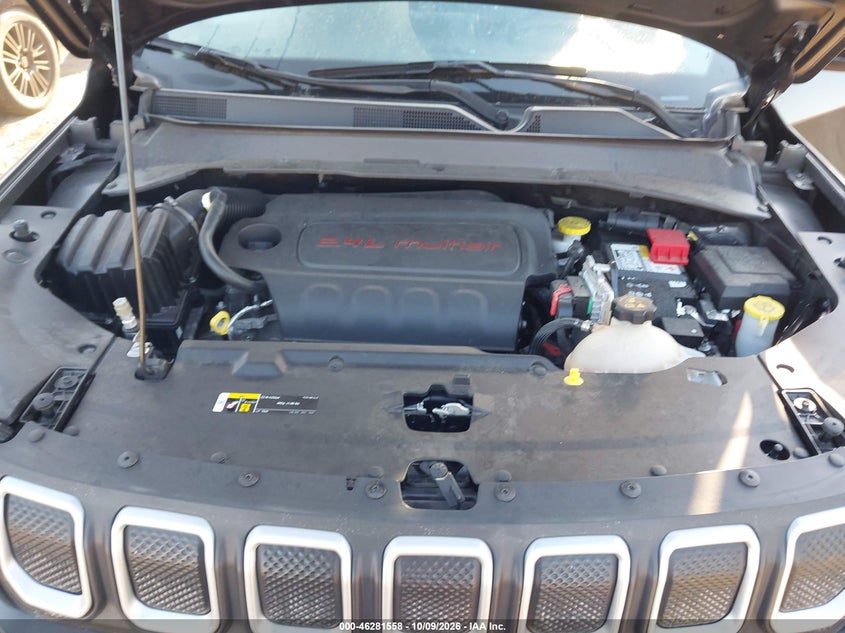 2022 JEEP COMPASS LATITUDE · Фото 10