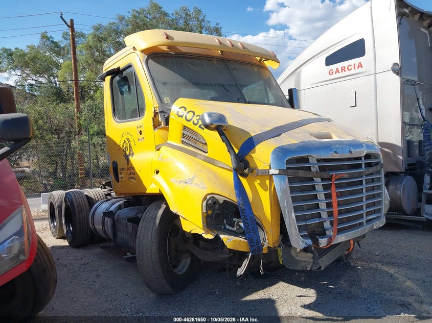 2018 FREIGHTLINER CASCADIA 113