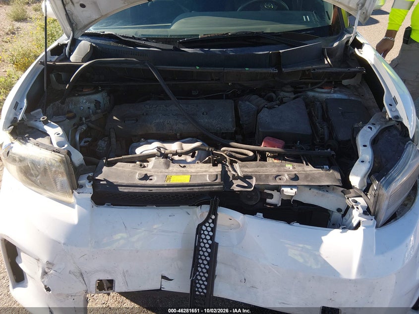 SCION XB 2013 VIN JTLZE4FE5DJ033177