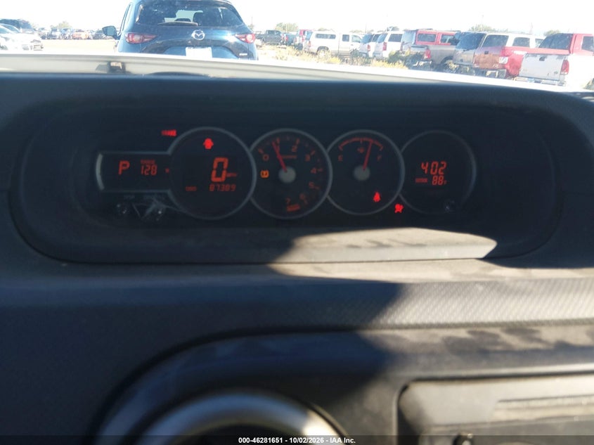 SCION XB 2013 VIN JTLZE4FE5DJ033177