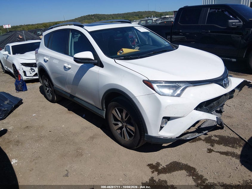 2016 TOYOTA RAV4 XLE