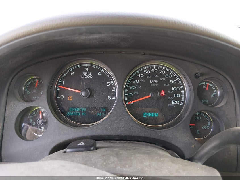 CHEVROLET SUBURBAN 1500 2012 VIN 1GNSKKE79CR143427