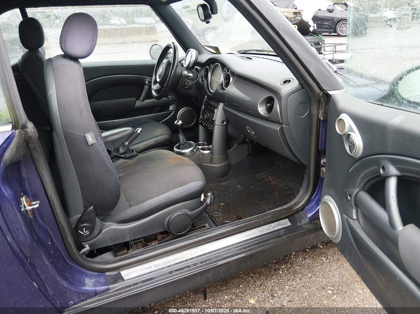 MINI COOPER 2005 VIN WMWRF33425TF62185