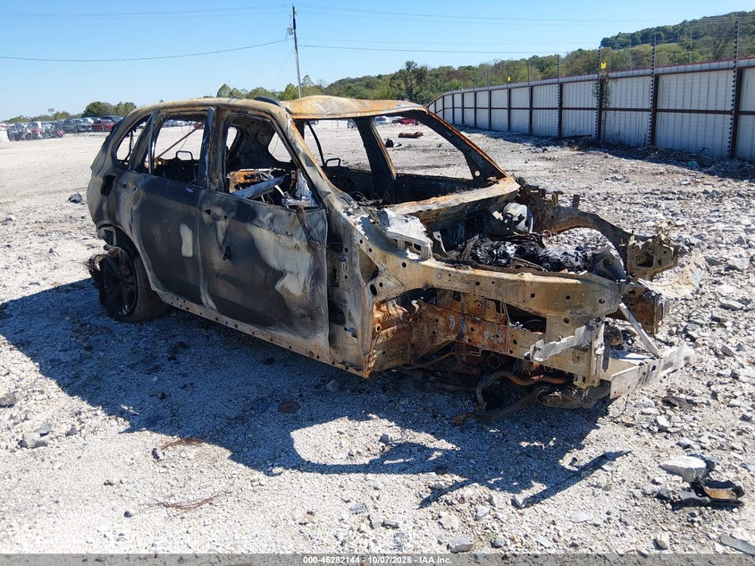 Vin: 5uxkr0c51j0x88406, lot: 46782290, bmw x5 xdrive35i 2018 img_1