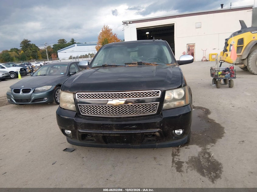 2009 CHEVROLET SUBURBAN 1500 LTZ · Фото 12